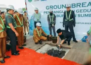 Pembangunan Gedung DPRD Sumenep Ditandai Dengan Peletakan Batu