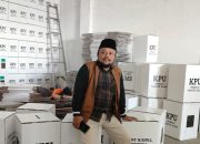 Kotak Suara Pemilu 2024 Dalam Proses Perakitan Oleh KPU Sumenep