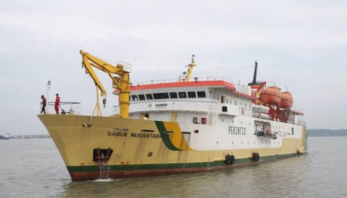 Pemuda Pulau Saur Nekat Terjun Dari Kapal Sanus 92