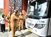 Kehadiran Bus Damri di Pulau Kangean, Supir Travel Hanya Bisa Pasrah
