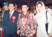 Presiden Santri : Bapak Pluralisme Indonesia yang Melihat dengan Kacamata Kemanusiaan