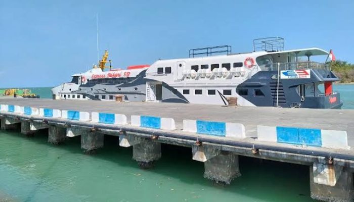Kapal Cepat Express Bahari Menjawab Kebutuhan Warga Pulau Sapudi dan Raas