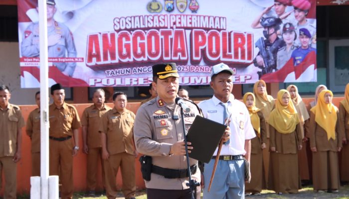 Kapolres Sumenep Sosialisasikan Penerimaan Anggota Polri 2025 di SMKN 1 Kalianget