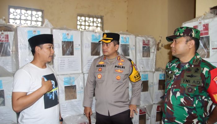 Kapolres dan Dandim 0827 Sumenep Monitoring Pergeseran Kotak Suara Pilkada 2024