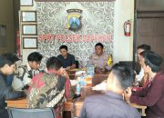 Audensi Aktivis HIMPASS ke Polsek Sapeken: Tindak Tegas Pengedar Narkoba