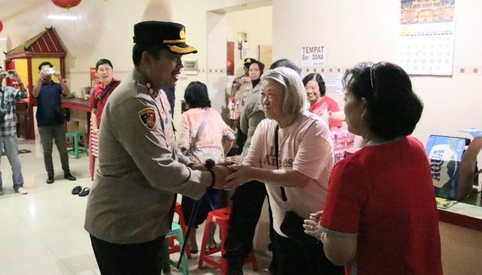 Kapolres Sumenep Pantau Keamanan Perayaan Imlek Tahun 2025