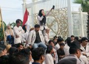 Mahasiswa UNIBA Madura Desak DPRD Sumenep Bersikap Tegas Mengevaluasi Layanan Kesehatan