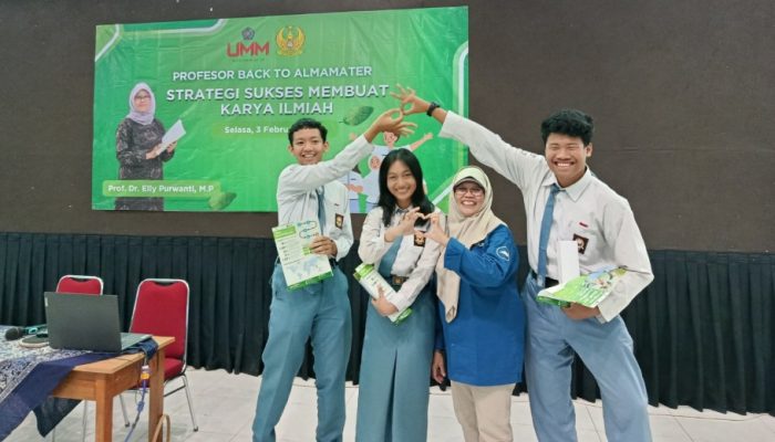 Melalui Profesor Kembali ke Almamater, Prof Elly Menginspirasi Siswa SMAN 8 Yogyakarta