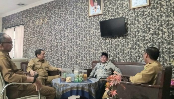 Hari Pertama Kerja, Wabup Sumenep Ajak ASN Disiplin untuk Pelayanan Publik