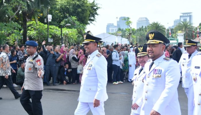 KPU Sumenep Hadiri Pelantikan Fauzi-Imam sebagai Bupati dan Wakil Bupati Sumenep 2025-2030