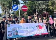 DPMPTSP Sumenep Berbagi Takjil, Pererat Kepedulian di Bulan Ramadan