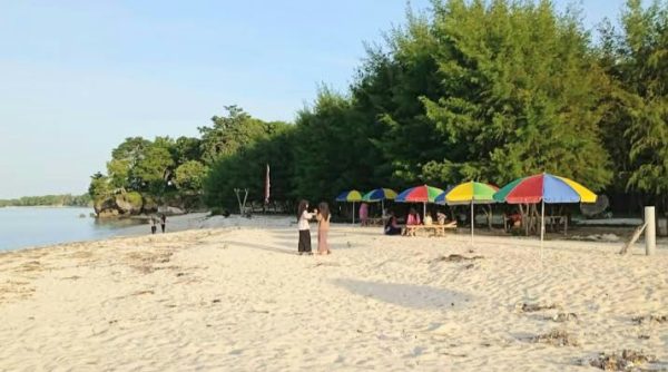 Kades Saur Saebus Optimis, Wisata Pantai Salam Bakal Sumbang PADes Sesuai Target