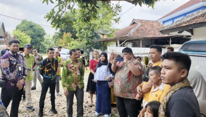 DKUPP Berikan Pembinaan Kepada PKL di Desa Pabian, Berikut Hasilnya