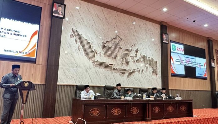 Sidang Paripurna DPRD Sumenep Penyampaian Hasil Reses II Tahun 2025