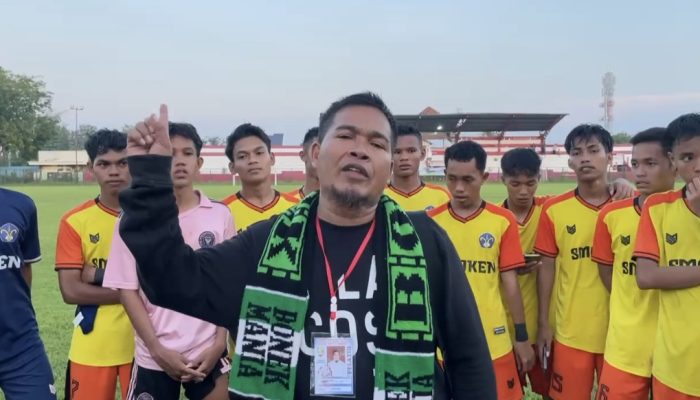 Tim Sepak Bola SMAN 1 Sapeken Makin Percaya Diri Setelah Behasil Menundukkan Laskar SMANSA Sumenep