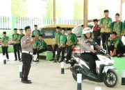 Polres Sumenep Sambangi Ponpes Nurul Islam: Edukasi Santri Soal Tertib Lalu Lintas dan Bahaya Radikalisme