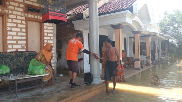 Kolaborasi Lintas Lembaga, MUI Jatim dan Baznas Sumenep Turun Tangan Bantu Korban Banjir