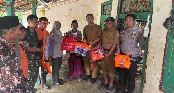 Pemkab Sumenep Tanggap Cepat Bantu Warga Korban Rumah Roboh di Pasongsongan