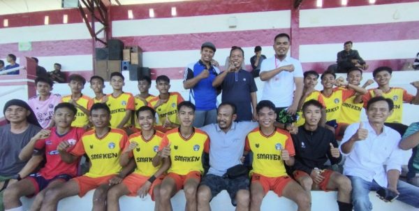 Wakil Ketua DPRD Sumenep Saksikan Tim Kebanggaan Warga Pulau Sapeken "Saya Siapkan Kado Istimewa Jika Juara 1"