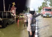 Hujan Deras Lumpuhkan Jalur Utama Sumenep-Pamekasan, Polisi Lakukan Pengalihan Arus Lalulintas