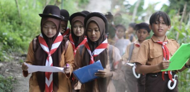 Siswa MI An Nawari Bluto Lakukan Penjelajahan Seru untuk Ujian Praktek PJOK