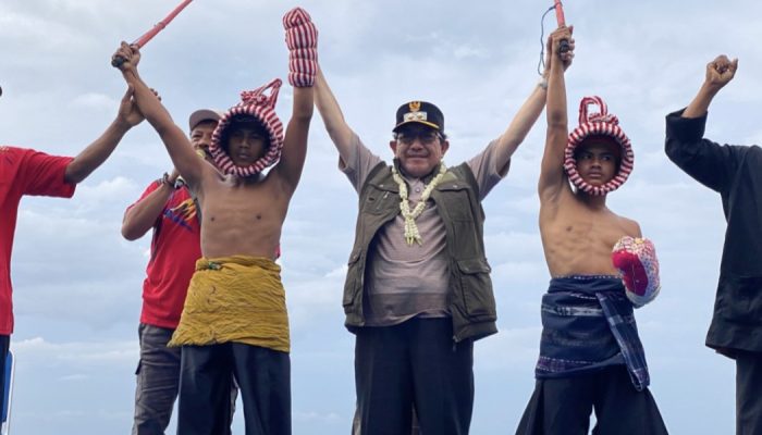 Pemkab Sumenep Gelar Festival Ojhung 2025 di Pantai Badur: Perpaduan Tradisi, Seni, dan Semangat Budaya