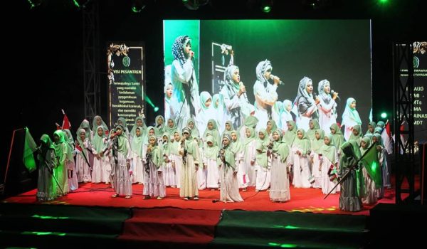 Inilah Sajian Spektakuler di Malam Puncak Harlah Ke-66 Pesantren Nasy'atul Muta'allimin
