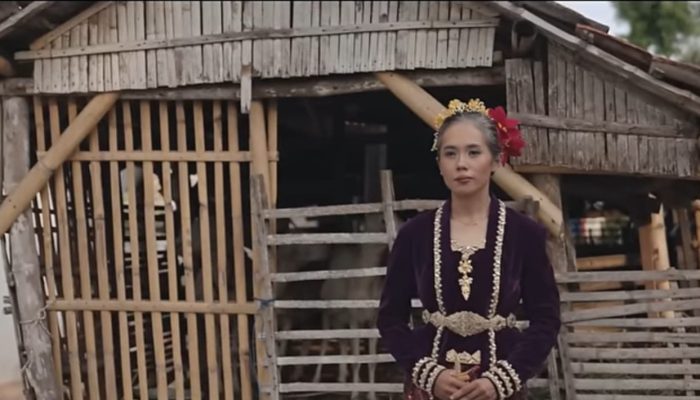 Empu Perempuan Satu-satunya di Dunia Sambut Raperda Keris: Dorong Perlindungan Ekosistem Budaya Sumenep