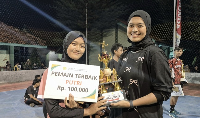 Final SMEKSA Cup 2025 Dihadiri Atlet Timnas Bola Voli Putri Indonesia