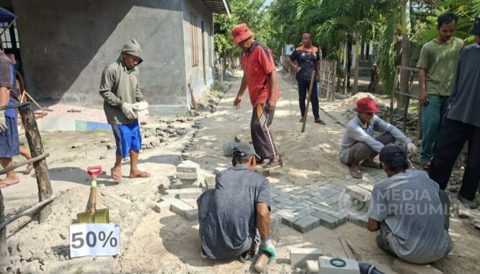 Pembangunan Jalan Paving di Dusun Korma Wujudkan Aspirasi Warga Pagerungan Kecil