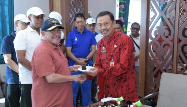 Wabup Sumenep Nilai Ulang Tahun ke-60 Sekda Edy Rasyadi sebagai Momen Inspiratif