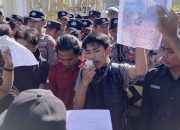 Mahasiswa Kangean Unjuk Rasa di DPRD Sumenep, Desak Pemerataan Pembangunan Jalan di Kepulauan