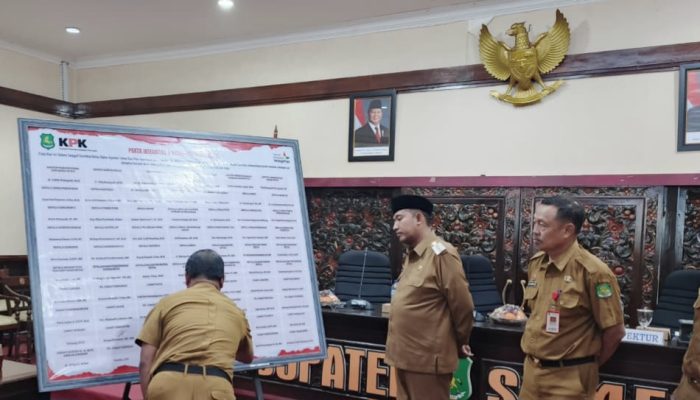 Pemkab Sumenep Teken Pakta Integritas dan Komitmen Antikorupsi, Bupati Fauzi Tekankan Tindakan Nyata