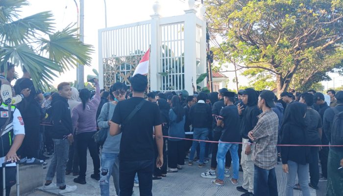 Setelah di Mapolres, AMS Demo Kantor DPRD Sumenep