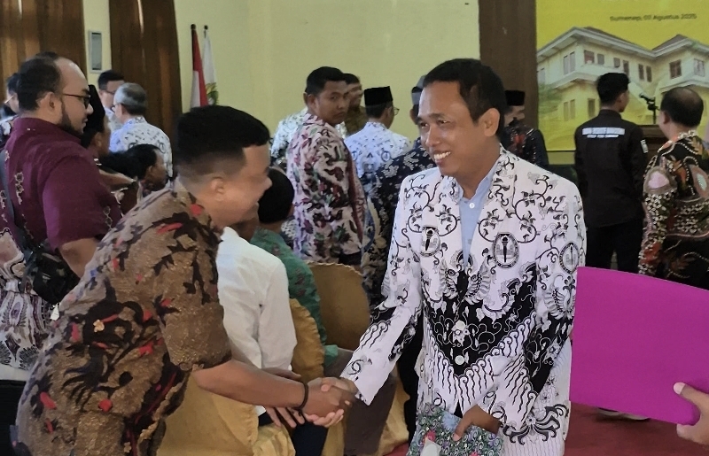 Tanggapan Dr Asmoni atas Peralihan Status ke Universitas PGRI Sumenep