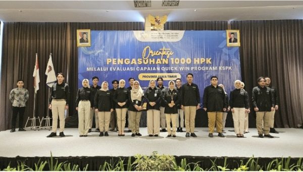 Kepala Perwakilan BKKBN Provinsi Jawa Timur Kukuhkan Pengurus Forum GenRe Jatim, Dorong Peran Strategis Remaja