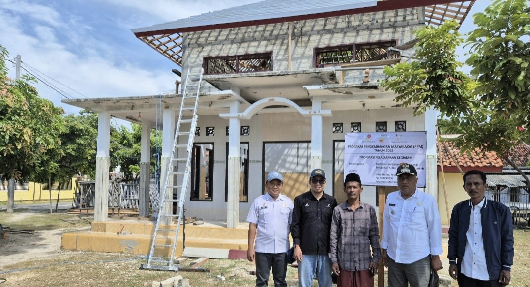 Petani dan Pengurus LPQ di Kecamatan Raas Terima Bantuan PPM 2025 dari SKK Migas–KEI