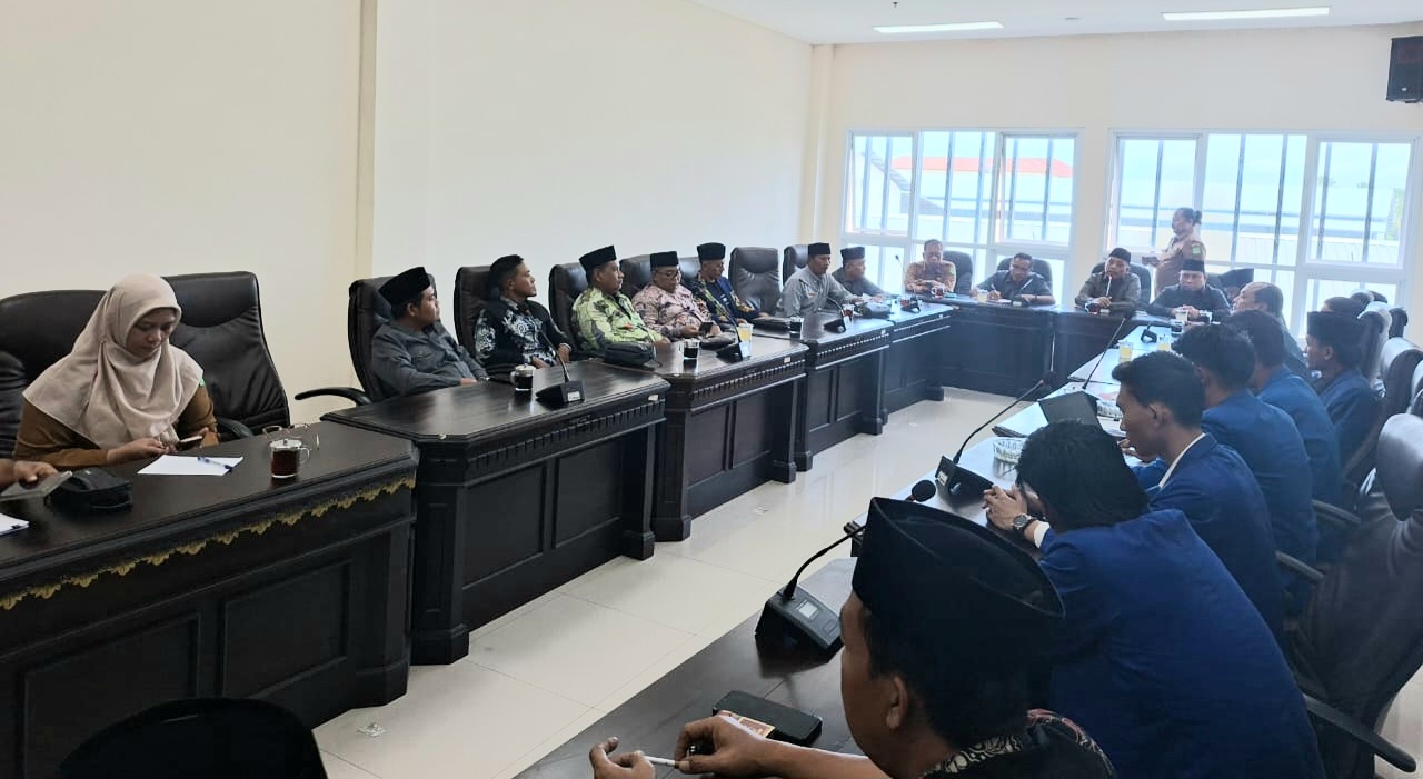 PMII Sumenep Desak Revisi Perda Tembakau, DPRD Siap Kawal Aspirasi Petani