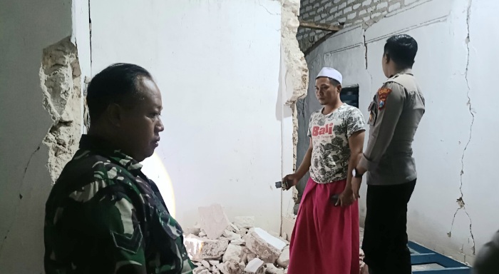 Gempa 6,5 Magnitudo di Sumenep Mengakibatkan Puluhan Rumah Rusak