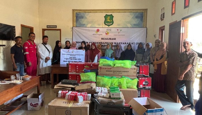 Warga Desa Paliat Nilai PPM SKK Migas – Kangean Energy Indonesia Dongkrak Usaha Jahit dan Pertanian