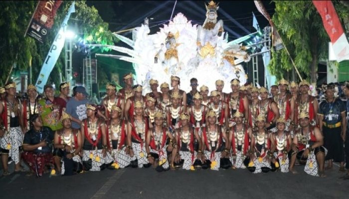 Festival Musik Tongtong Sumenep 2025, Ribuan Warga Terpukau oleh Parade Ritme Kentongan Madura