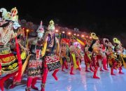 Seribu Penari Topeng Dalang Warnai Puncak Hari Jadi ke-756 Kabupaten Sumenep