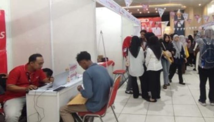 Puluhan Pencari Kerja dalam Sumenep Job Fair 2025 Sudah diterima Perusahaan