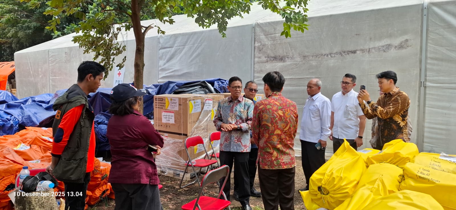 Kementerian ESDM dan SKK Migas Salurkan Bantuan Kemanusiaan untuk Korban Banjir di Sumatera
