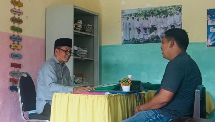 Pemkab Sumenep Luncurkan Gerakan Ayah Mengambil Rapor Anak ke Sekolah