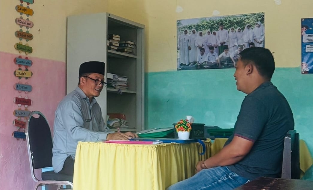 Pemkab Sumenep Luncurkan Gerakan Ayah Mengambil Rapor Anak ke Sekolah