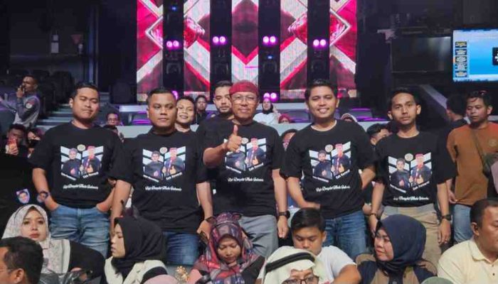 Cak Nawardi Hadiri Konser Kemenangan DA7, Apresiasi Prestasi Valen Pamekasan