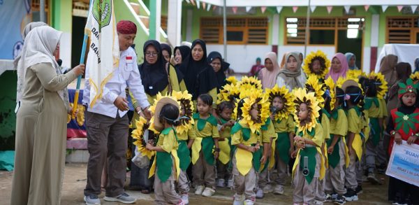 Keindahan Dunia Jadi Tema Parade Class Meeting Darul Ulum Lenteng Sumenep