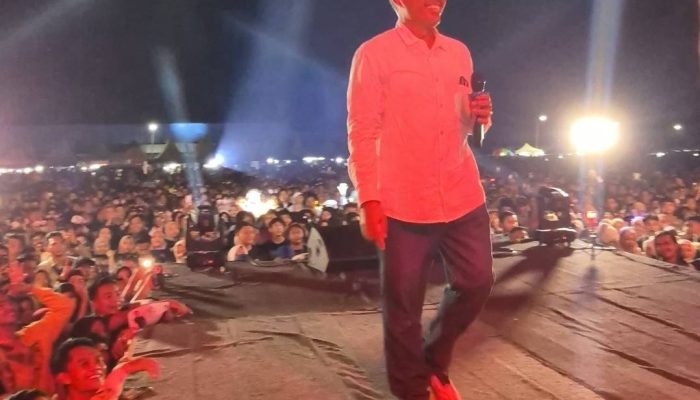 Konser Amal di Sumenep, Ahmad Nawardi Sumbang Senilai 2 DBos untuk Korban Bencana Sumatra