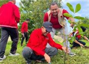 Aksi Tanam Pohon di TPA Torbang, PDI Perjuangan Sumenep Dorong Kesadaran Lingkungan dari Hulu